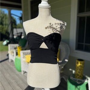 Elegant Black Strapless Women's Tank Top
